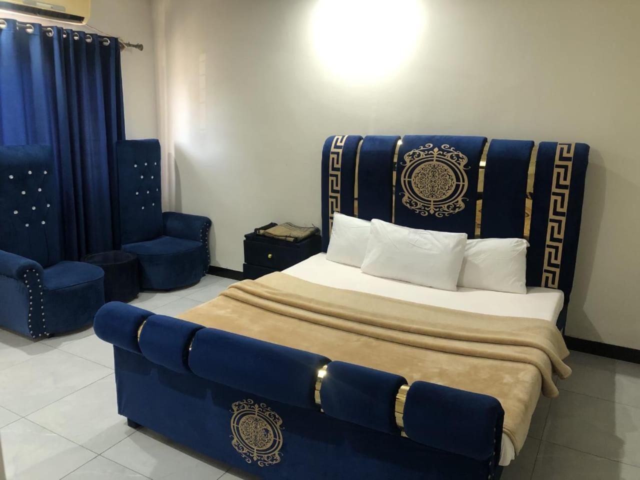 Hotel Islamabad Crown 拉瓦尔品第 外观 照片